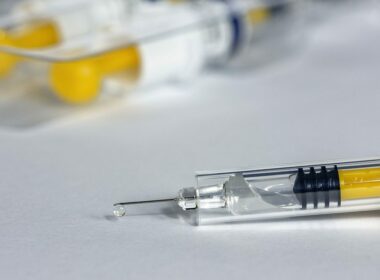 ما أنواع اللقاحات وكيف تعمل؟